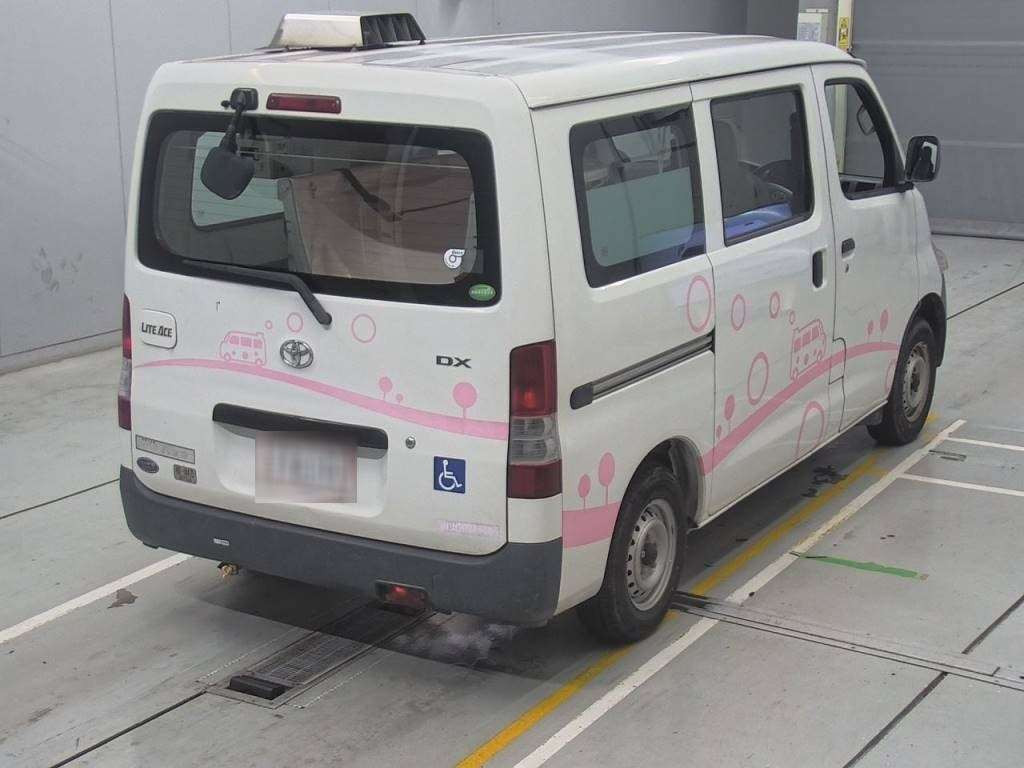 2012 Toyota Liteace Van S412M[1]