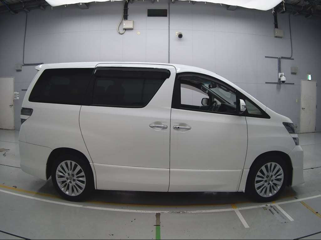 2012 Toyota Vellfire ANH25W[2]