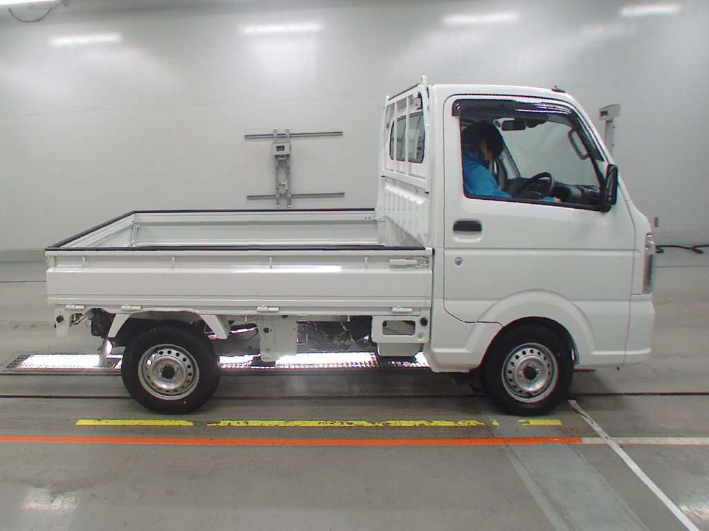 2024 Suzuki Carry Truck DA16T[2]