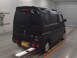 2001 Mitsubishi Town Box