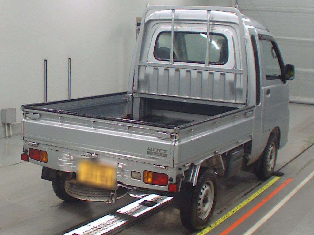 2014 Daihatsu Hijet Truck S211P[1]