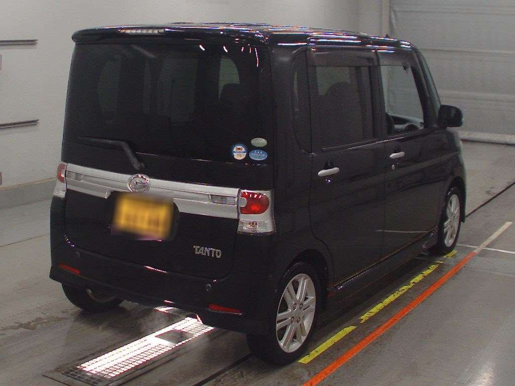 2010 Daihatsu Tanto Custom L375S[1]