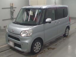 2017 Daihatsu Tanto