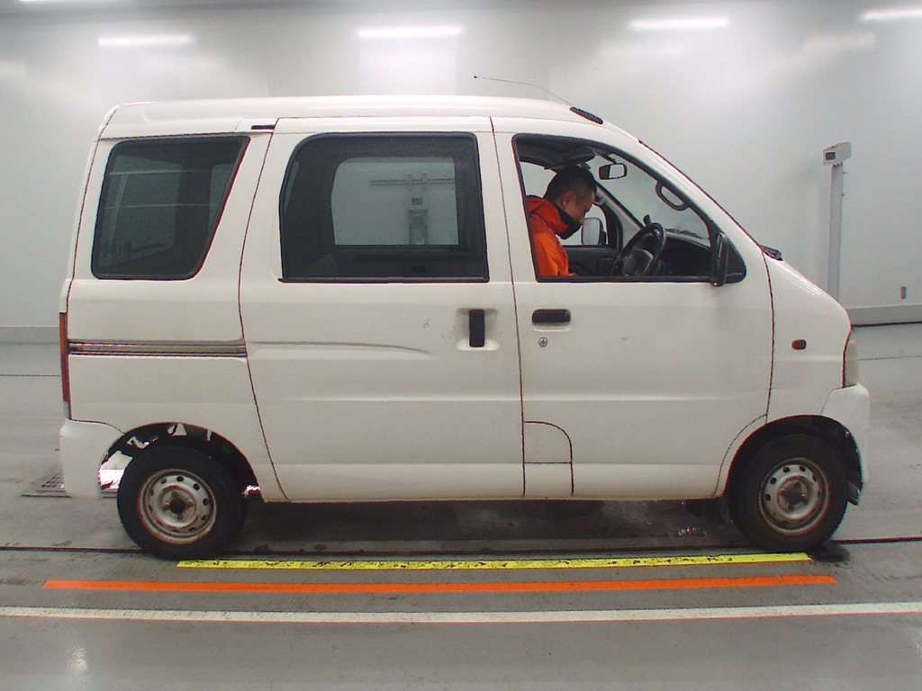 2004 Daihatsu Hijet Cargo S200V[2]