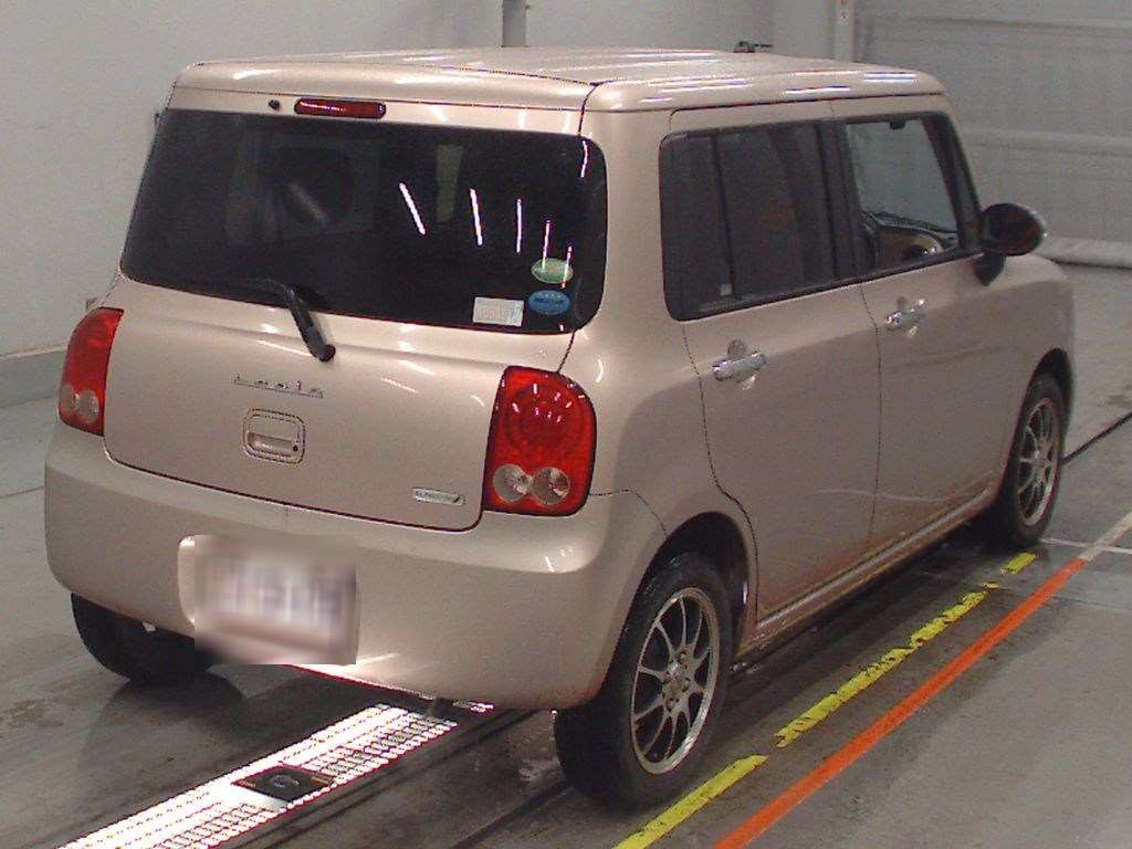 2013 Suzuki ALTO Lapin HE22S[1]