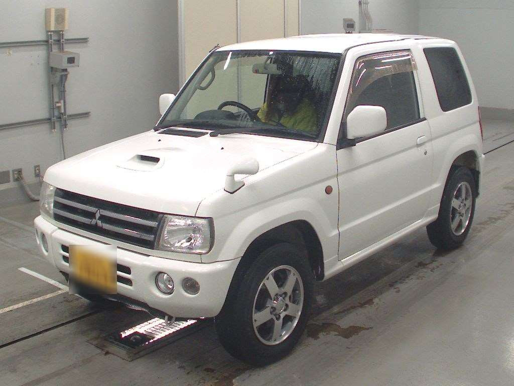 2006 Mitsubishi Pajero Mini H58A[0]