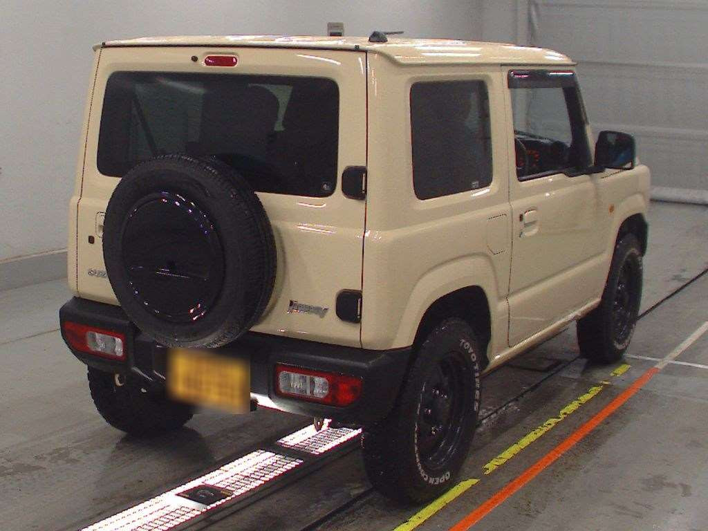 2020 Suzuki Jimny JB64W[1]