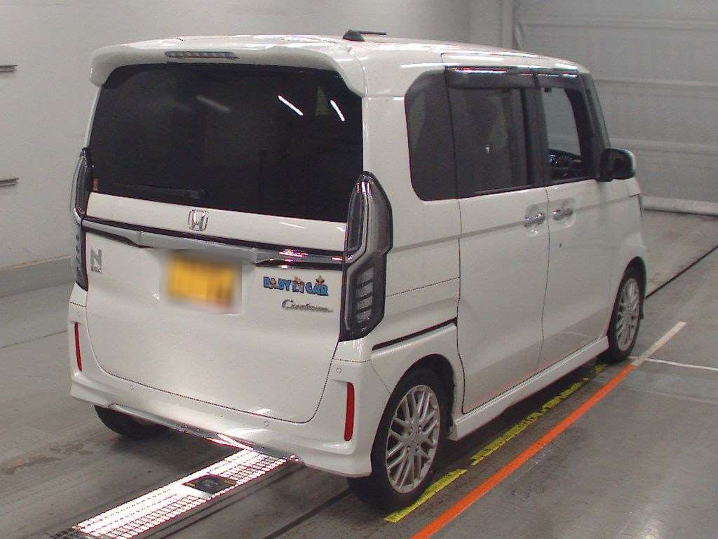 2023 Honda N-BOX CUSTOM JF3[1]