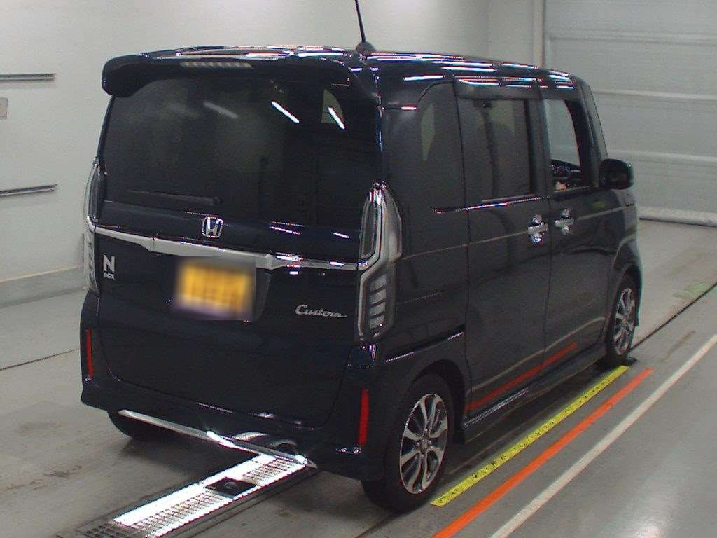 2023 Honda N-BOX CUSTOM JF3[1]