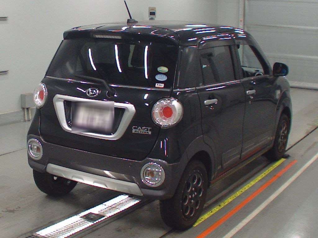 2020 Daihatsu Cast LA250S[1]