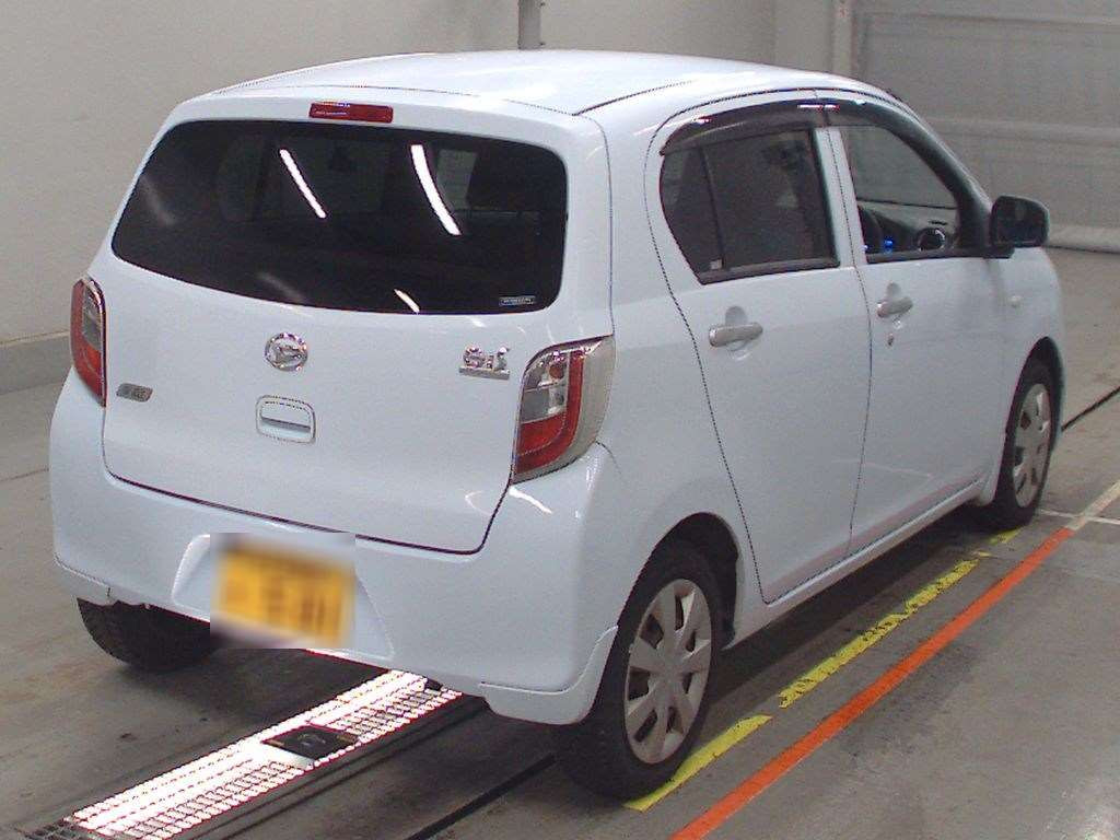 2012 Daihatsu Mira es LA300S[1]