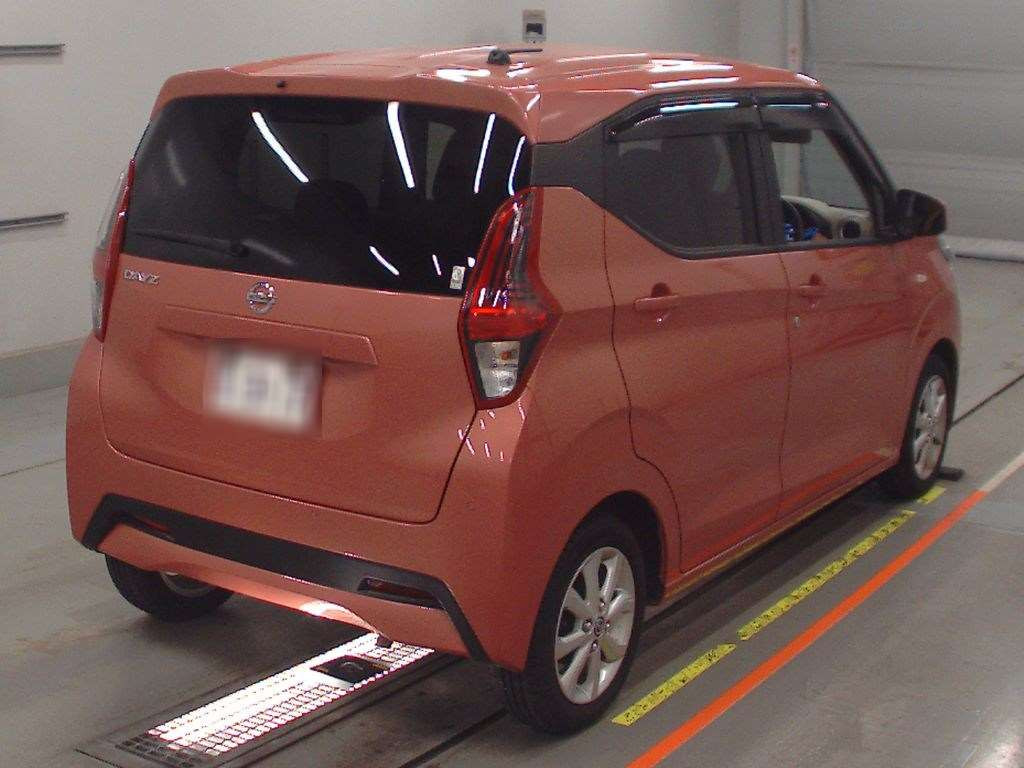 2022 Nissan DAYZ B43W[1]