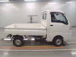 2016 Daihatsu Hijet Truck