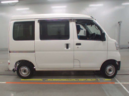 2020 Daihatsu Hijet Cargo