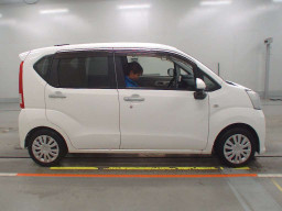 2017 Daihatsu Move