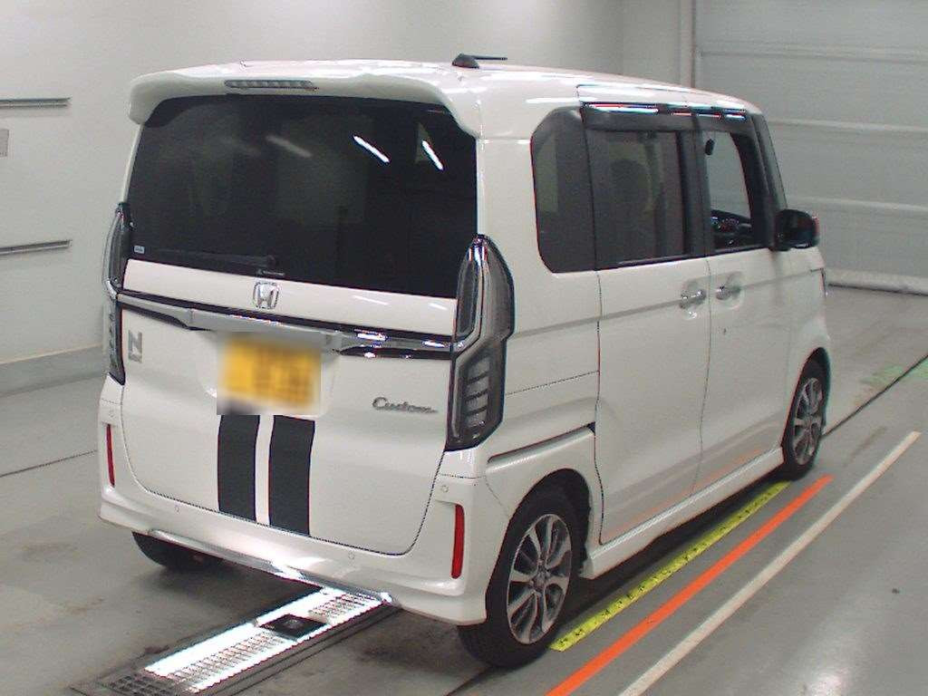 2022 Honda N-BOX CUSTOM JF3[1]