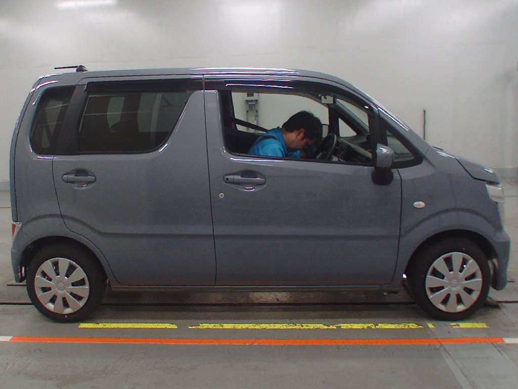 2023 Suzuki Wagon R MH85S[2]