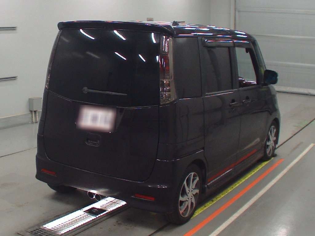 2010 Nissan Roox ML21S[1]