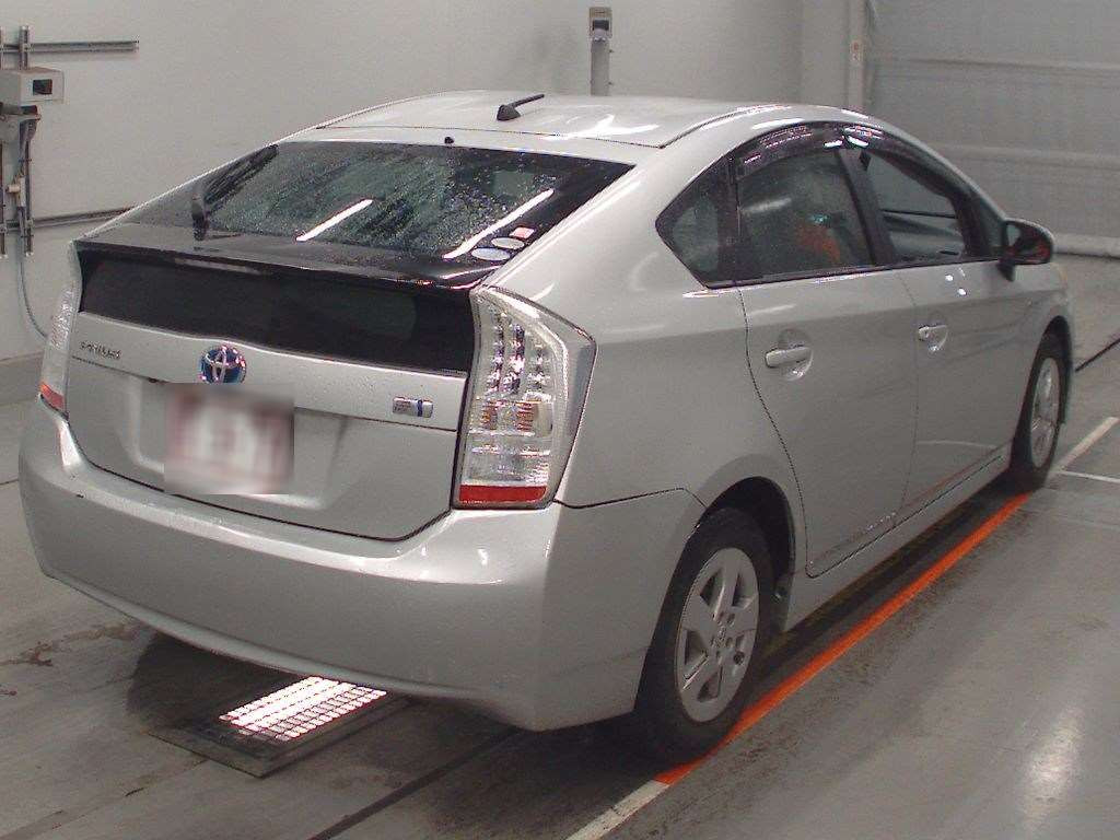 2011 Toyota Prius ZVW30[1]