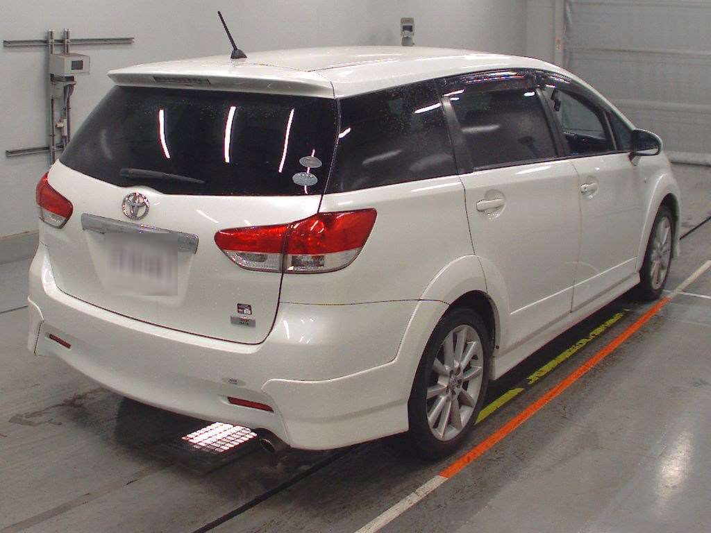 2010 Toyota Wish ZGE22W[1]