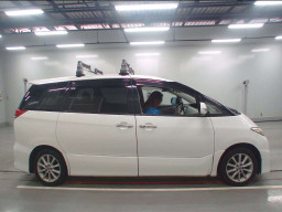 2010 Toyota Estima