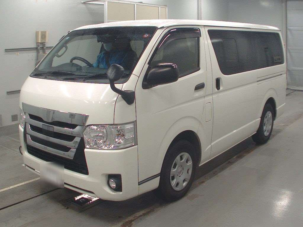 2020 Toyota Hiace Van TRH200V[0]