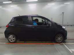 2012 Toyota Vitz