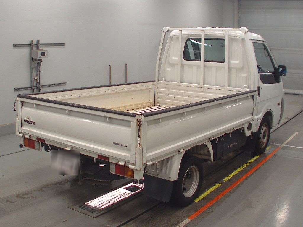 2014 Mazda Bongo Truck SKP2T[1]