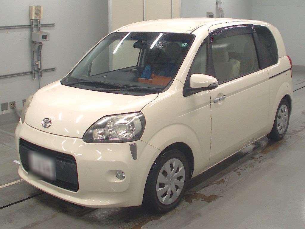 2012 Toyota Porte NCP141[0]