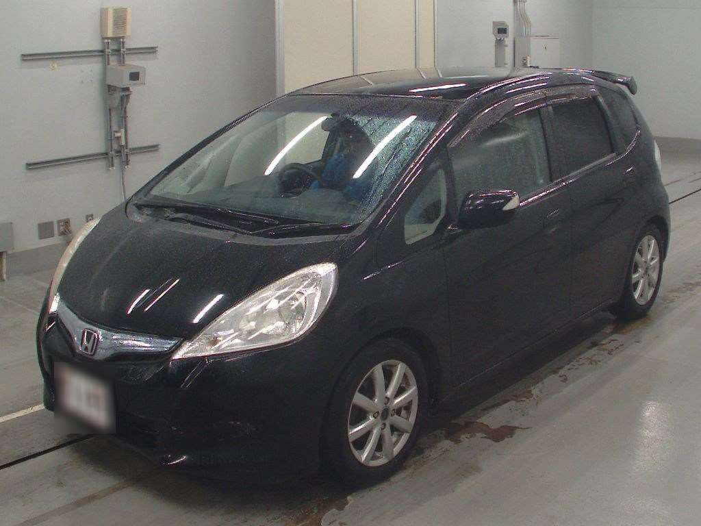 2011 Honda Fit Hybrid GP1[0]