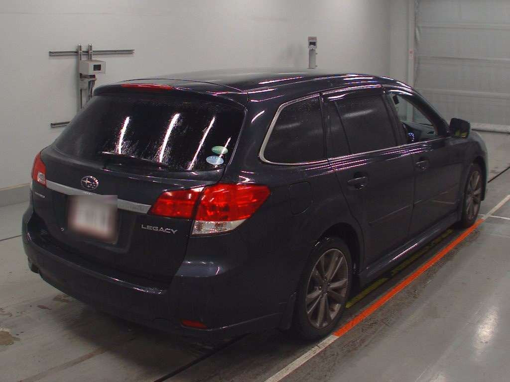 2013 Subaru Legacy Touring Wagon BRM[1]