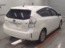 2012 Toyota Prius alpha