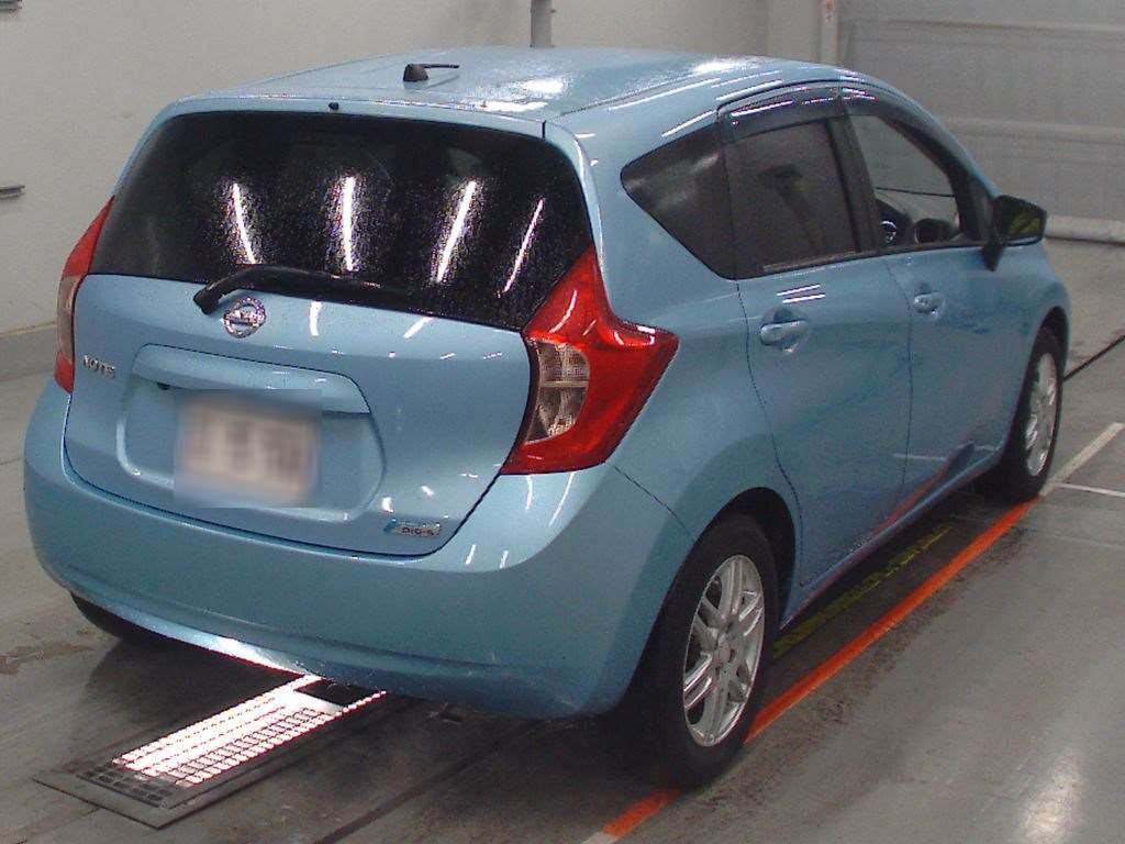 2014 Nissan Note E12[1]