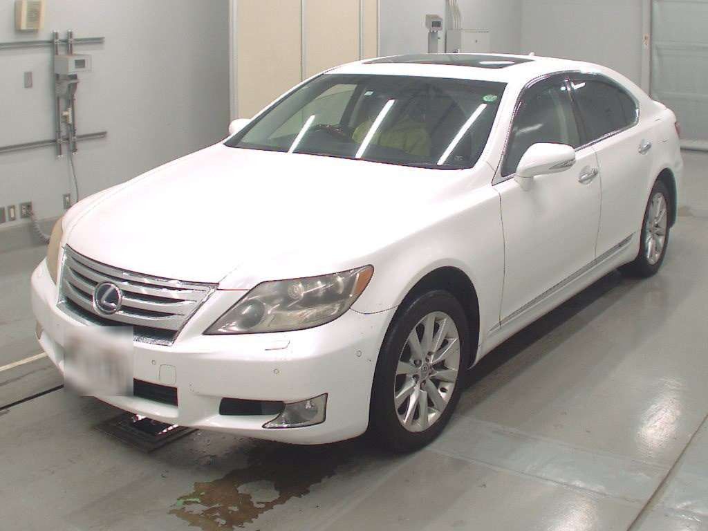 2010 Lexus LS UVF45[0]