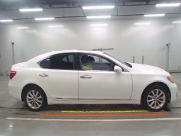 2010 Lexus LS