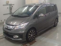 2012 Honda Freed hybrid