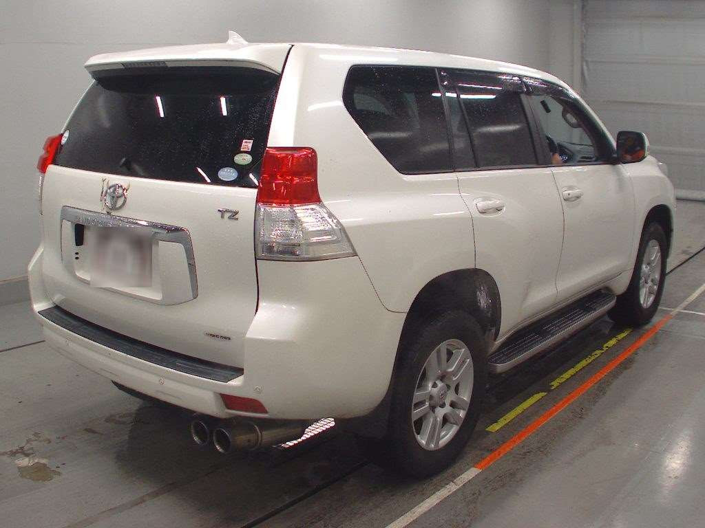 2009 Toyota Land Cruiser Prado GRJ150W[1]