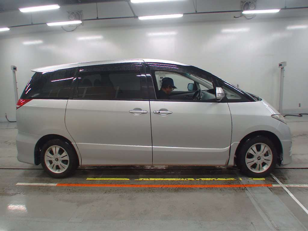 2007 Toyota Estima ACR50W[2]