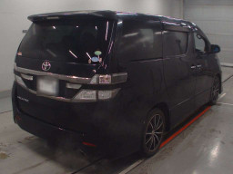 2013 Toyota Vellfire