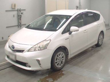 2013 Toyota Prius alpha