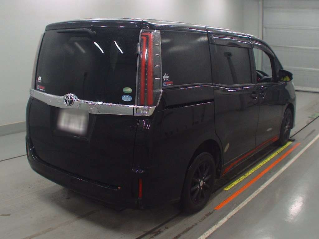 2019 Toyota Noah ZRR85G[1]