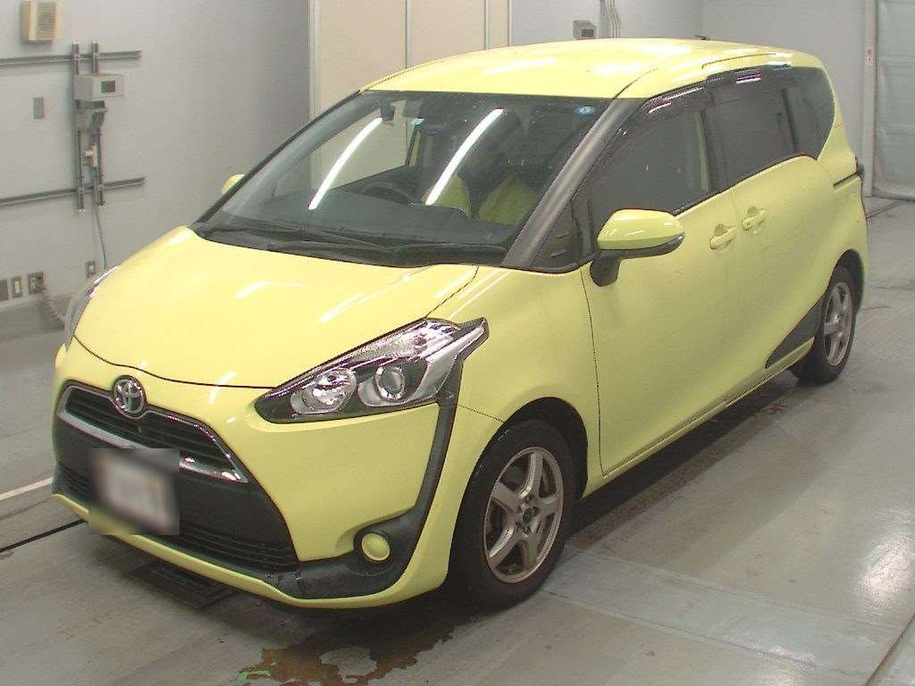 2016 Toyota Sienta NSP170G[0]