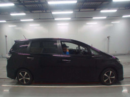 2016 Toyota Wish