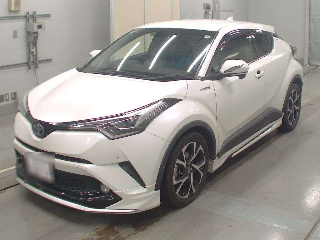 2017 Toyota C-HR ZYX10[0]