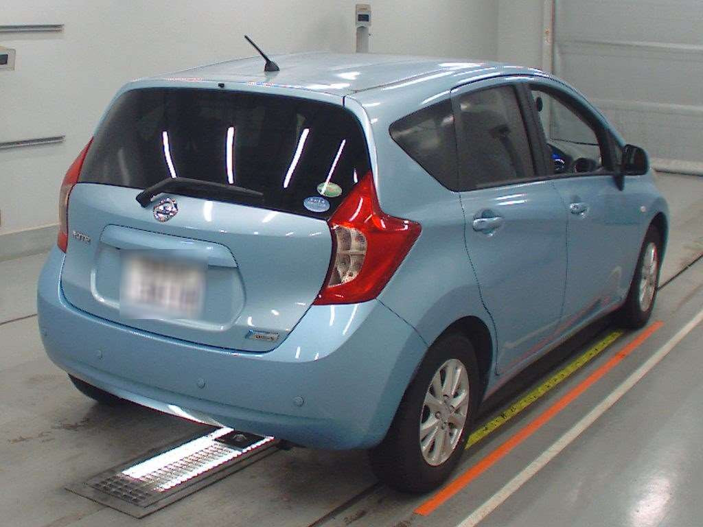 2014 Nissan Note E12[1]