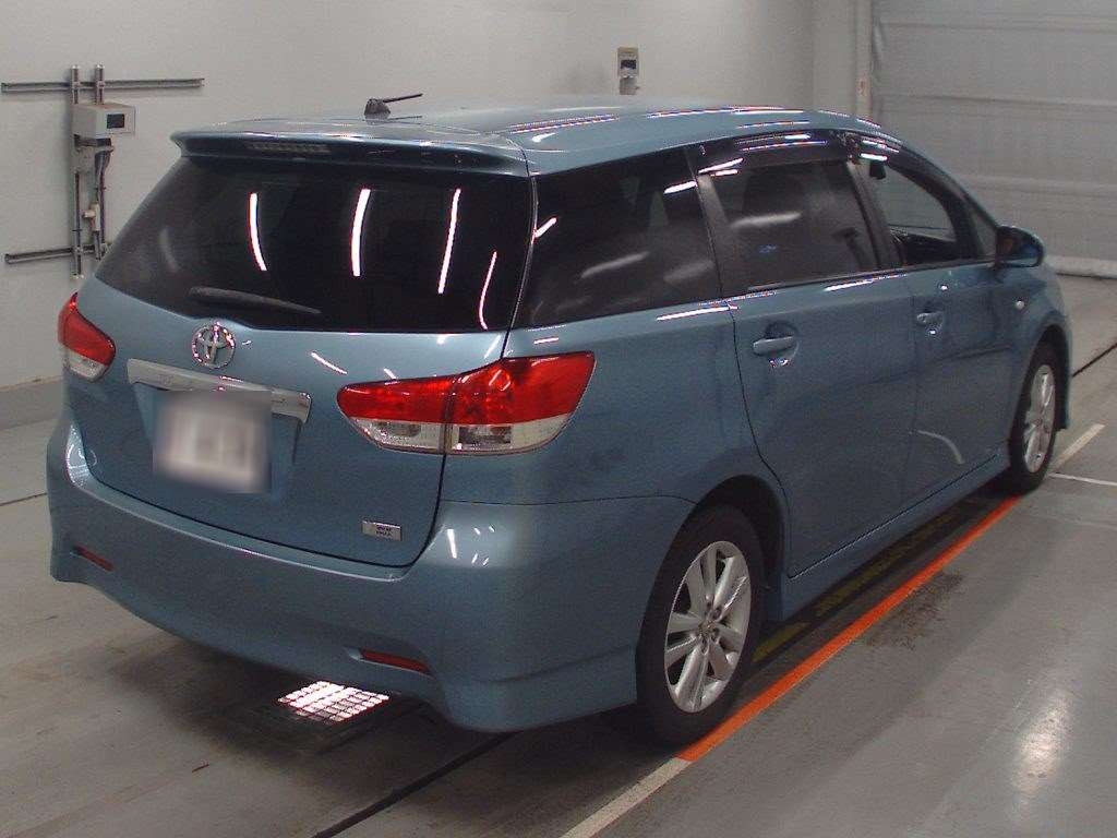 2011 Toyota Wish ZGE20W[1]