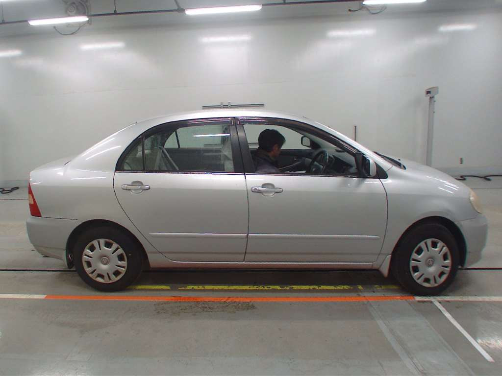 2001 Toyota Corolla Sedan ZZE122[2]