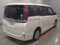 2019 Toyota Noah