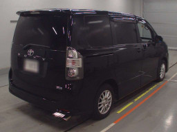 2008 Toyota Voxy