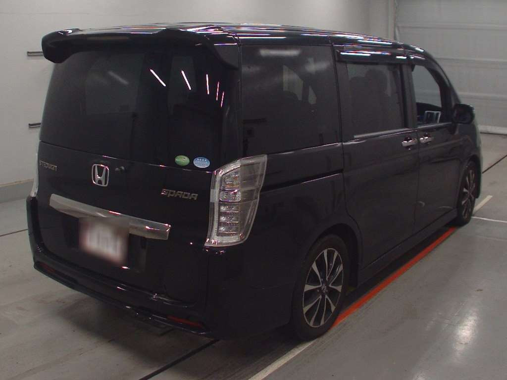 2014 Honda Step WGN Spada RK5[1]